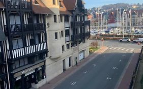 Deauville Vue Port Centre Ville
